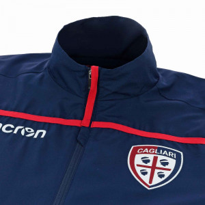 /5/8/58030578_imagen-del-chandal-de-paseo-entrenamiento-de-futbol-macron-cagliari-2018-2019-azul-marino_3_detalle-cuello.jpg