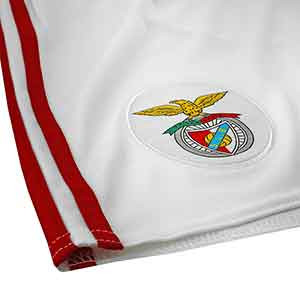 Short niño Benfica 17/18 - Pantalón corto infantil oficial SL Benfica 2017 - 2018 - Blanco - detalle escudo