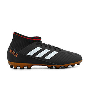 adidas Predator 18.3 AG J - Botas de fútbol infantiles con tobillera adidas AG para césped artificial - Negro - pie derecho