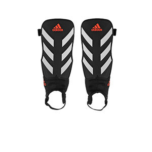 adidas Everclub - Espinilleras de fútbol adidas con tobillera protectora - negras / blancas - frontal