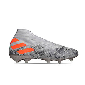 adidas Nemeziz 19+ FG - Botas fútbol sin cordones adidas FG para césped natural o artificial de última generación - grises y naranjas - pie derecho