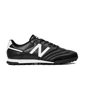 New Balance 442 Team TF - Botas de fútbol multitaco de piel New Balance suela turf - negras - pie derecho