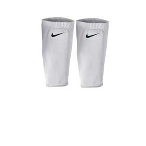 Fundas sujeta espinilleras Nike Guard Lock Elite - Mangas compresivas para sujeción de espinilleras Nike - Blanco - frontal